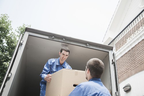 Packing a storage unit for a house move in Littleilford